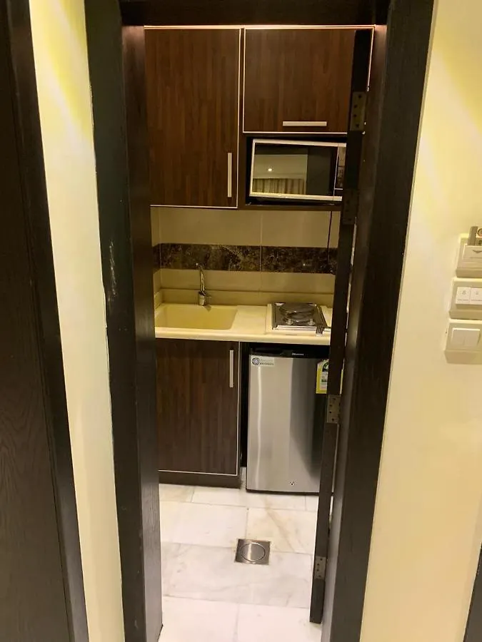 Jeddah Blue Plus Hotel 4*,